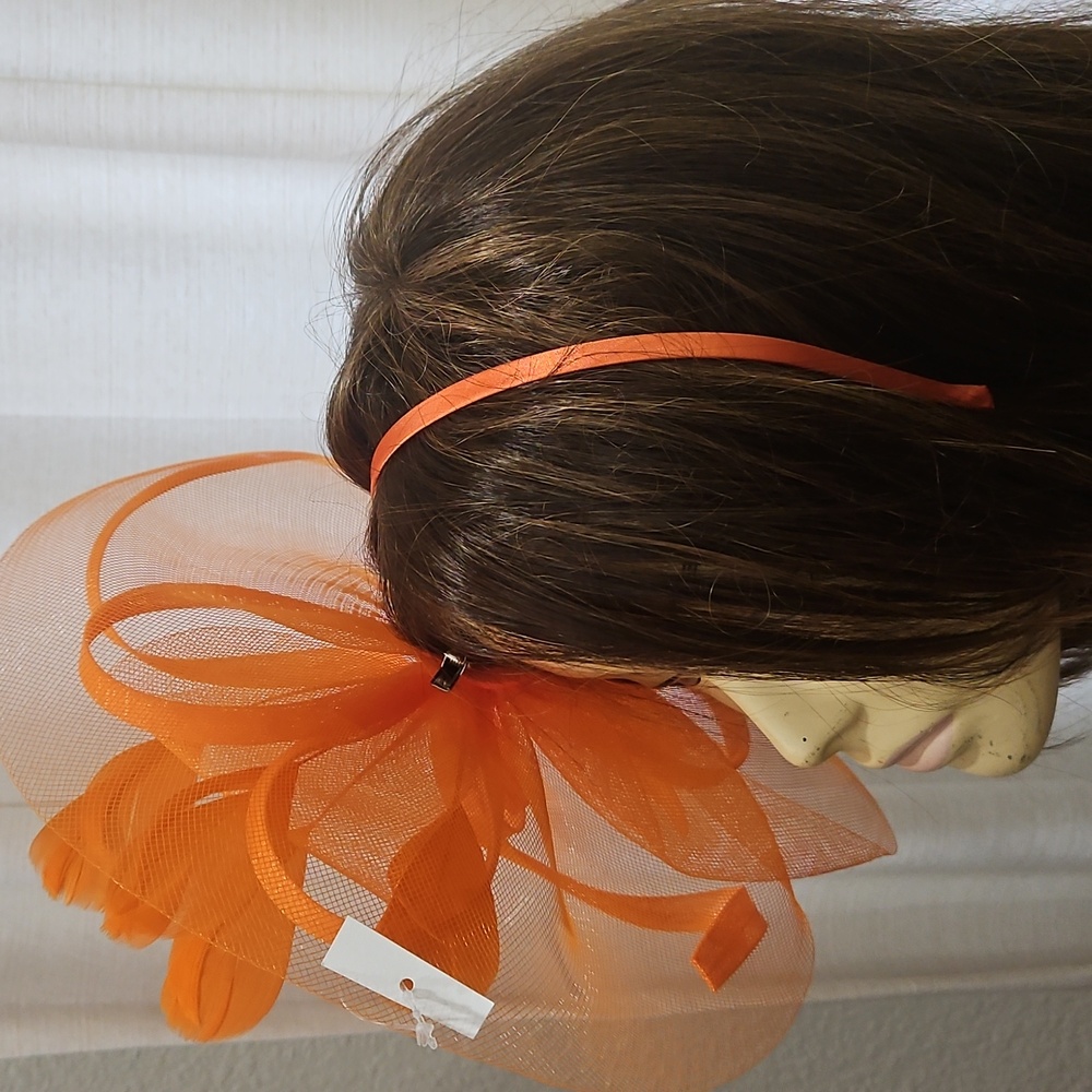NWT ORANGE FASCINATOR Hat Headband Clip Derby Church Tea Hair Accessory - Picture 3 of 8